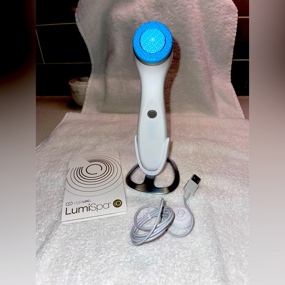 NUSkin Other - NUSkin Lumispa IO - brand new upgraded version